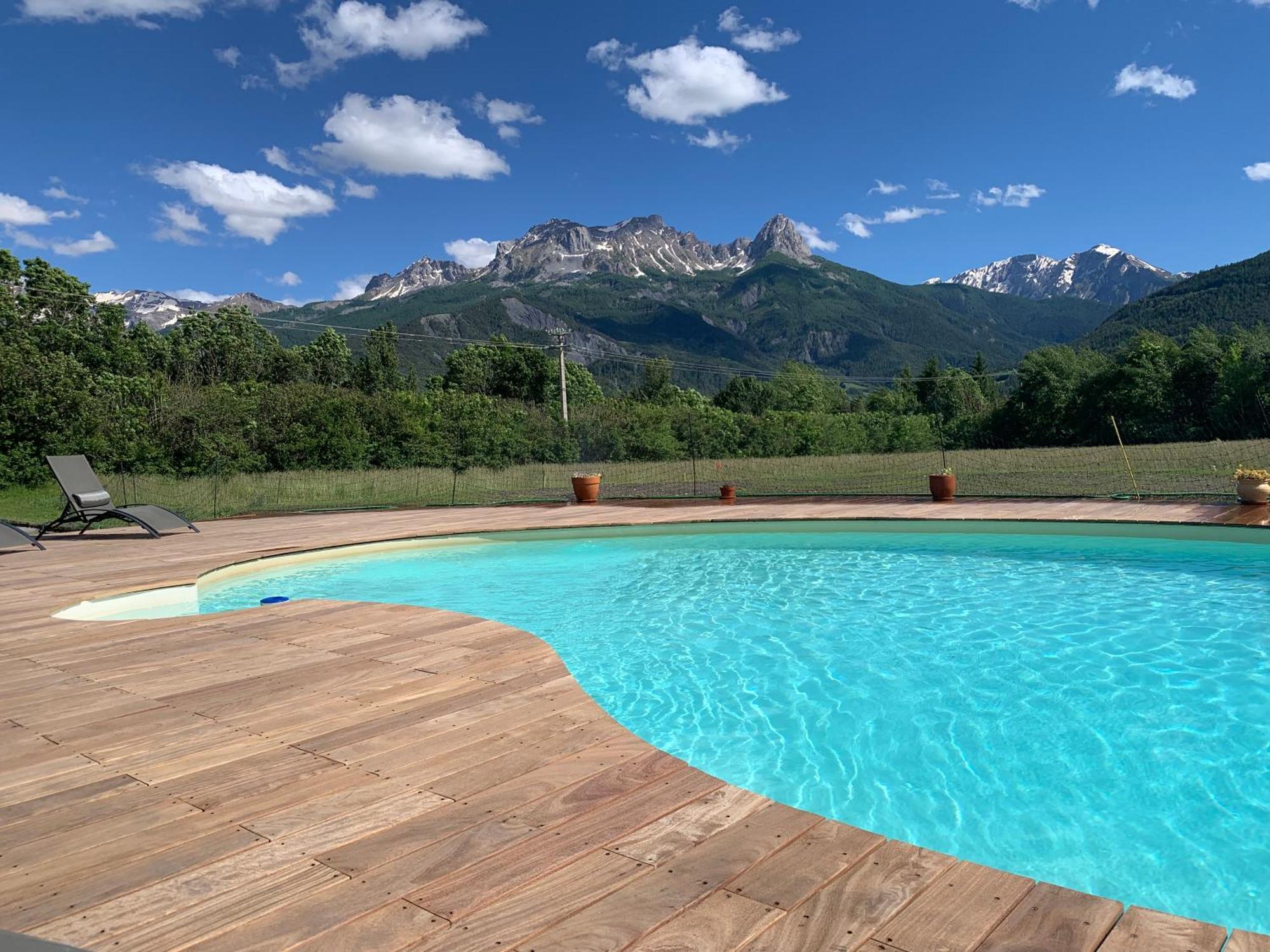 L'Escale En Ubaye Bed & Breakfast Saint-Pons  Exterior photo